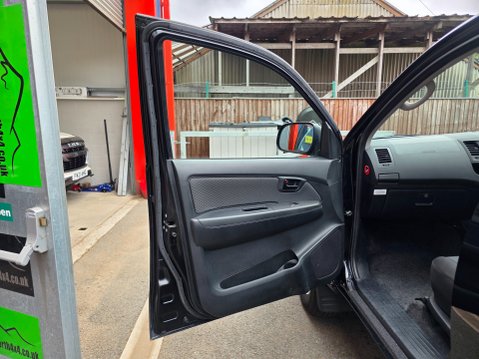 Toyota Hilux ACTIVE 4X4 D-4D DCB 20