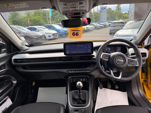 Jeep Avenger SUMMIT 19