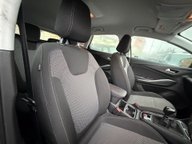 Vauxhall Grandland X SE S/S 10