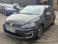 Volkswagen Golf E-GOLF 5