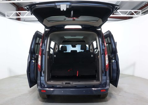 Ford Tourneo Connect 1.5 Tourneo Connect Grand Titanium TDCi Auto 5dr 56