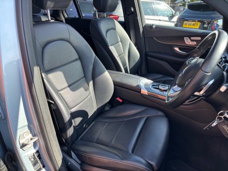 Mercedes-Benz GLC 2.1 GLC220d AMG Line (Premium) Diesel G-Tronic 4MATIC Euro 6 (s/s) (170ps) 18