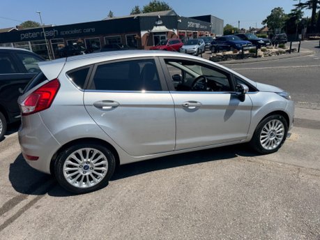 Ford Fiesta 1.6 Titanium Powershift Euro 5 5dr 12