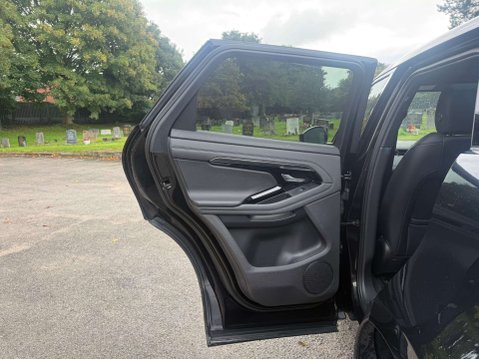 Land Rover Range Rover Evoque 2.0 Range Rover Evoque R-Dynamic SE D Auto 4WD 5dr 15