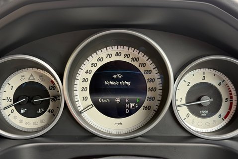 Mercedes-Benz E Class E350 BLUETEC AMG LINE PREMIUM PLUS -DRIVING ASSISTANCE PACK -360 CAMERA 56