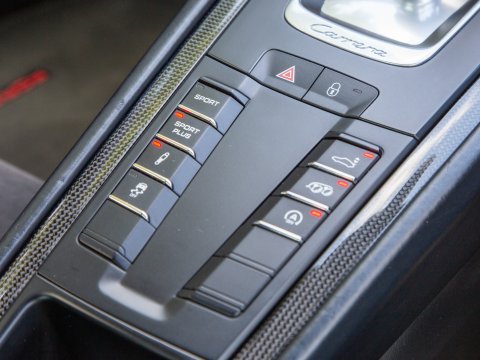 Porsche 911 CARRERA GTS PDK 43