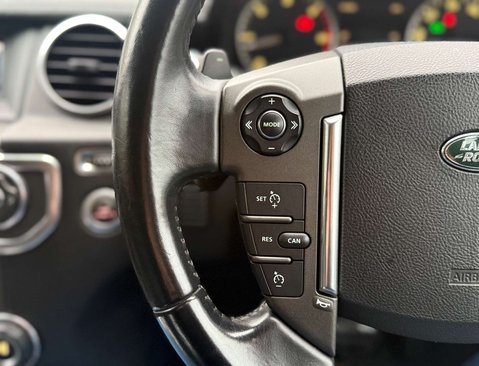 Land Rover Discovery 3.0 Discovery SE SDV6 Auto 4WD 5dr 20