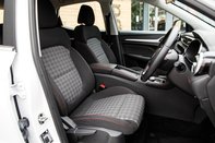 MG ZS SE 24