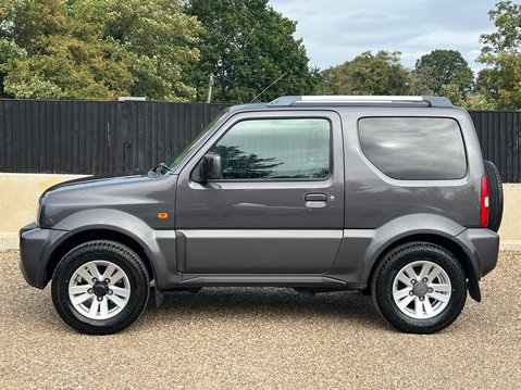 Suzuki Jimny SZ4 4