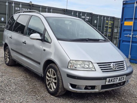 Volkswagen Sharan 1.9 TDI PD SE MPV 5dr Diesel Automatic (211 g/km, 115 bhp) 5