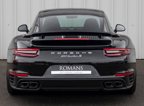 Porsche 911 (991.2) Turbo S 5