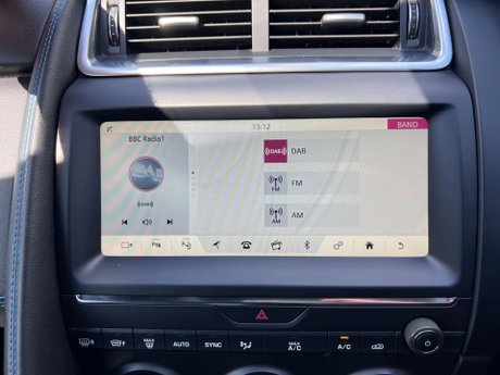 Jaguar E-Pace 2.0 D180 R-Dynamic S Auto AWD Euro 6 (s/s) 5dr 47