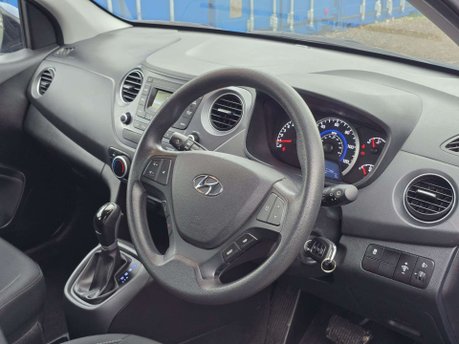 Hyundai i10 1.2 SE Hatchback 5dr Petrol Auto Euro 6 (87 ps) 18