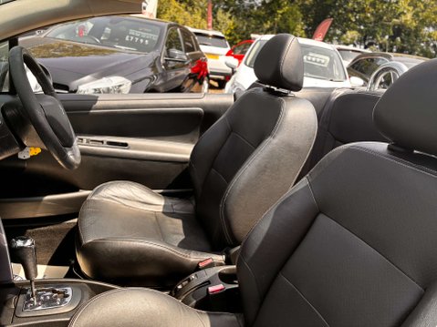 Peugeot 207 1.6 16v Sport Convertible 2dr Petrol Automatic (173 g/km, 120 bhp) 11