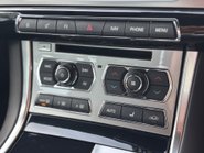 Jaguar XF D R-SPORT BLACK 26