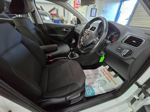 Volkswagen Polo 1.0 TSI BlueMotion Tech BlueMotion Euro 6 (s/s) 5dr 34