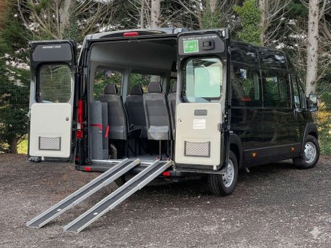 Peugeot Boxer 2.2 Boxer 440 L4H2 Non-D1 17-seat minibus with Telescopic Ramps and NEW ENG 2