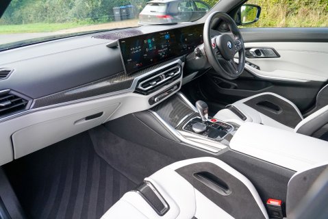 BMW M3 COMPETITION M XDRIVE 8