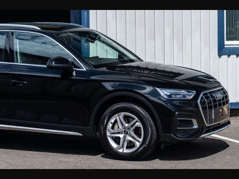 Audi Q5 2.0 Q5 PHEV Sport 50 TFSI E Quattro Semi-Auto 4WD 5dr 22
