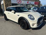 Mini Hatch COOPER 1