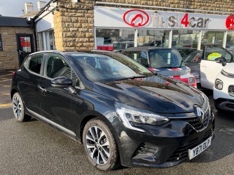 Renault Clio ICONIC TCE