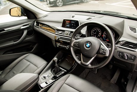 BMW X1 SDRIVE18I XLINE