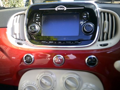 Fiat 500 LOUNGE DUALOGIC ONLY 32,000 MILES FROM NEW 12