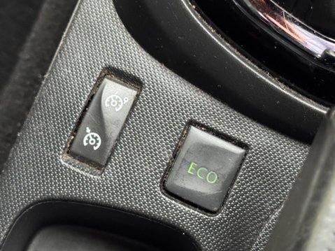 Renault Captur 1.5 dCi ENERGY Dynamique S Nav Auto Euro 6 (s/s) 5dr 19