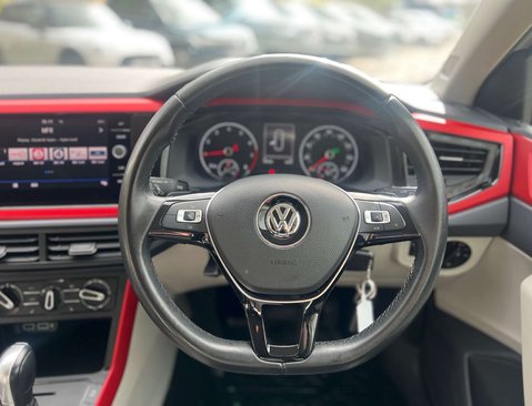 Volkswagen Polo 1.0 Polo Beats TSi Semi-Auto 5dr 18