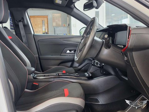 Vauxhall Mokka Electric 50kWh SRi Premium Auto 5dr 62