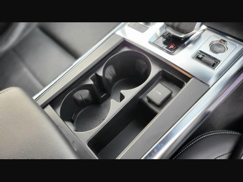 Jaguar XF R-DYNAMIC S 15