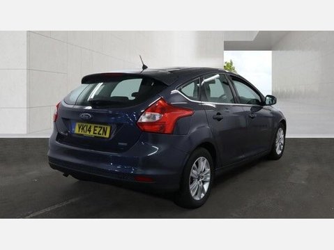 Ford Focus 1.0T EcoBoost Titanium Navigator Euro 5 (s/s) 5dr 5
