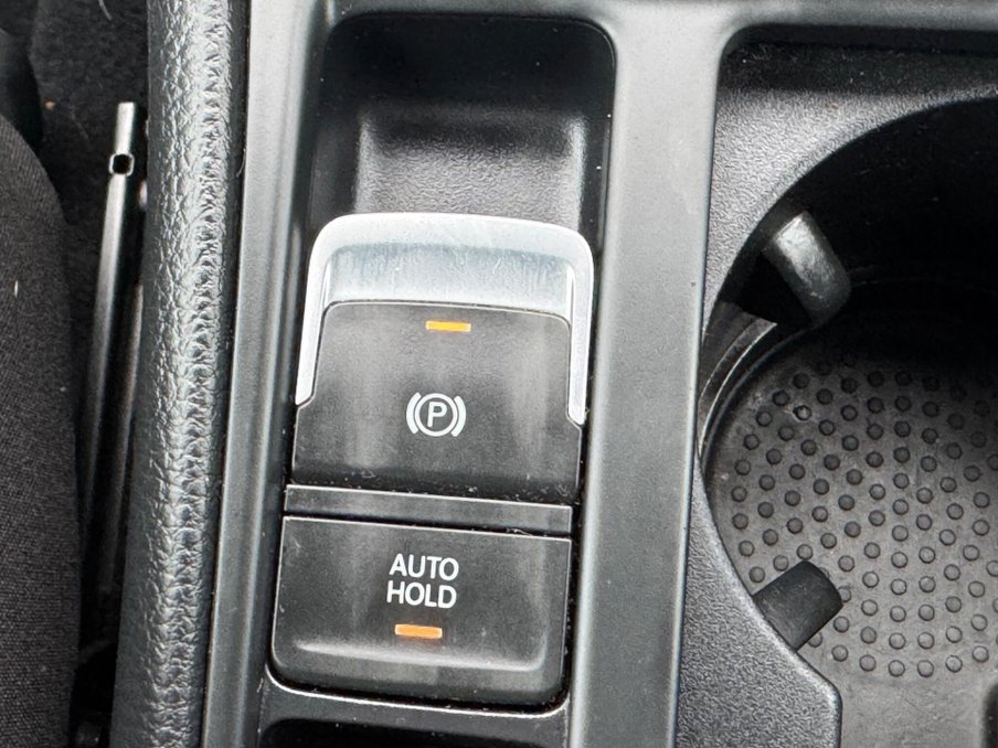 2016 Volkswagen Golf — image 30