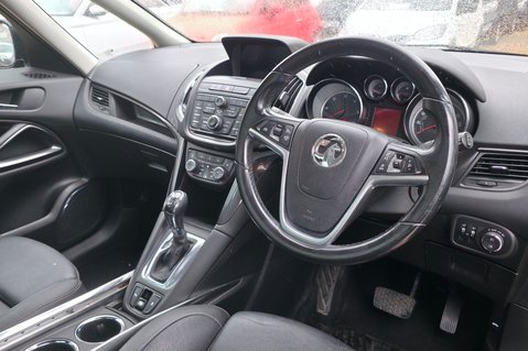 Vauxhall Zafira 2.0 ELITE CDTI AUTOMATIC!  7 SEATS! FULL HISTORY! 3