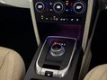 Land Rover Discovery Sport SD4 HSE LUXURY 16