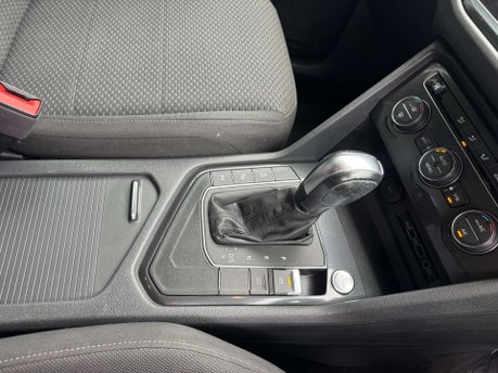 Volkswagen Tiguan Allspace 2.0 TDI Match SUV 5dr Diesel DSG Euro 6 (s/s) (150 ps) 41