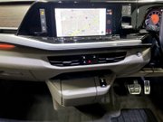Volkswagen Multivan 2.0 TSI Style Long MPV 5dr Petrol DSG Euro 6 (s/s) (204 ps) Air Con - Alloy 18