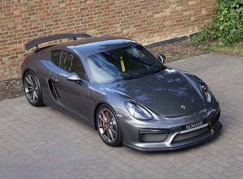 Porsche Cayman GT4 Clubsport 3