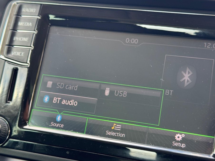 2016 Skoda Yeti — image 18
