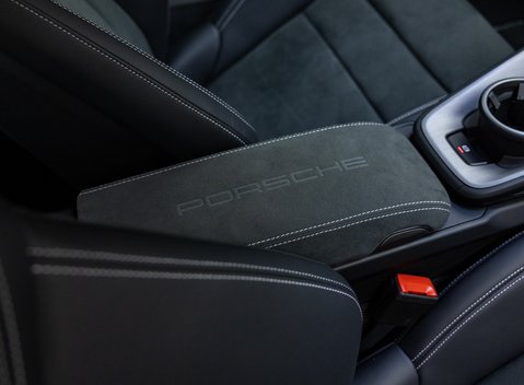 Porsche 911 GT3 (992.2) 20