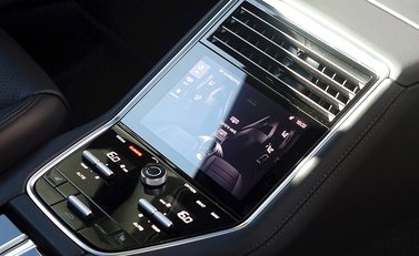 Porsche Panamera 4S 11