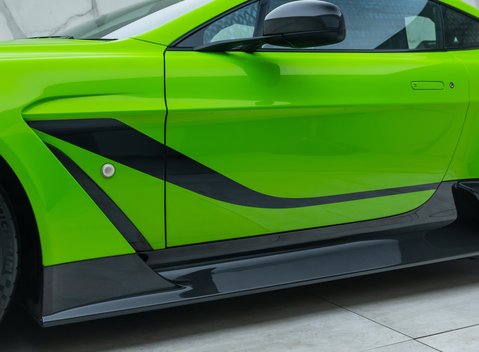 Aston Martin Vantage GT12 34