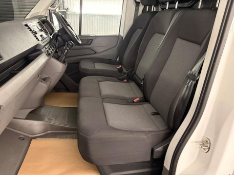 Volkswagen Crafter 2.0 TDI CR35 Startline RWD LWB High Roof Euro 6 (s/s) 5dr 4