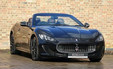 Maserati Grancabrio MC 1