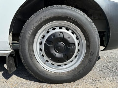 Ford Transit Custom 270 LR P/V 5