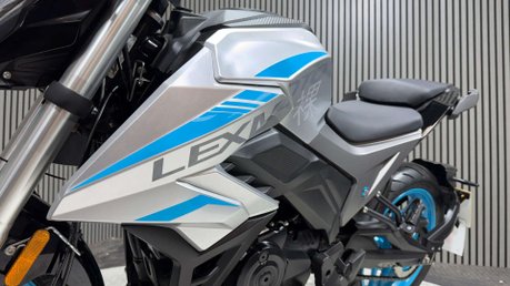 Lexmoto LS-Z 2024 ONLY 1K 1 OWNER NAKED 125CC BIKE LONG MOT 41