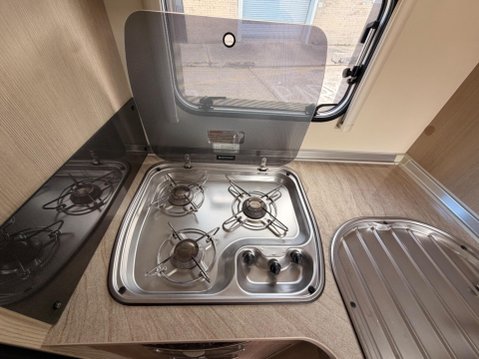 Burstner Ducato 35 MULTIJET 9