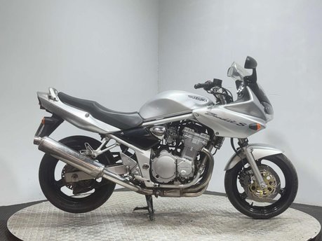 Suzuki Bandit 600 GSF S 2003 39K IDEAL COMMUTER BIKE 600CC A2 RESTRICTABLE