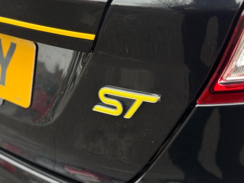 Ford Fiesta 1.6T EcoBoost ST-2 Euro 5 3dr 36