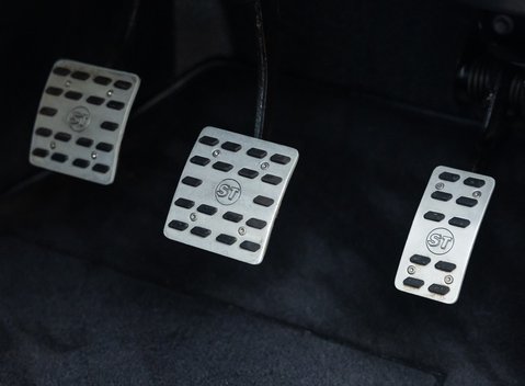 Land Rover Defender 90 XS 25